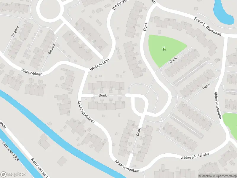 Ambulance met grote spoed naar de Donk in Leerdam