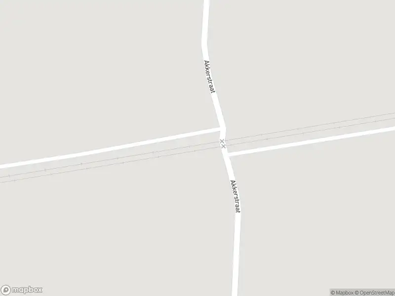 Brandweer met gepaste spoed naar de Akkerstraat in Wouw vanwege een buitenbrand