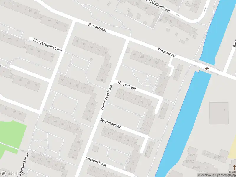 Ambulance met grote spoed naar de IJsselmeerstraat in Den Helder