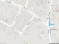 Brandweer met gepaste spoed naar de Rozenstraat in Dodewaard vanwege een buitenbrand