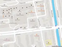 Ambulance met gepaste spoed naar de Zwaluwlaan in Schiedam