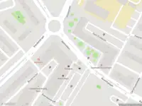 Ambulance met grote spoed naar de Geert Groteplein in Alkmaar