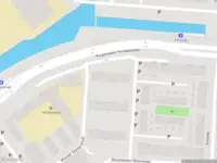 Ambulance met grote spoed naar de Burgemeester Van Haarenlaan in Schiedam