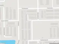 Brandweer met gepaste spoed naar de Moddermanstraat in Hoogezand