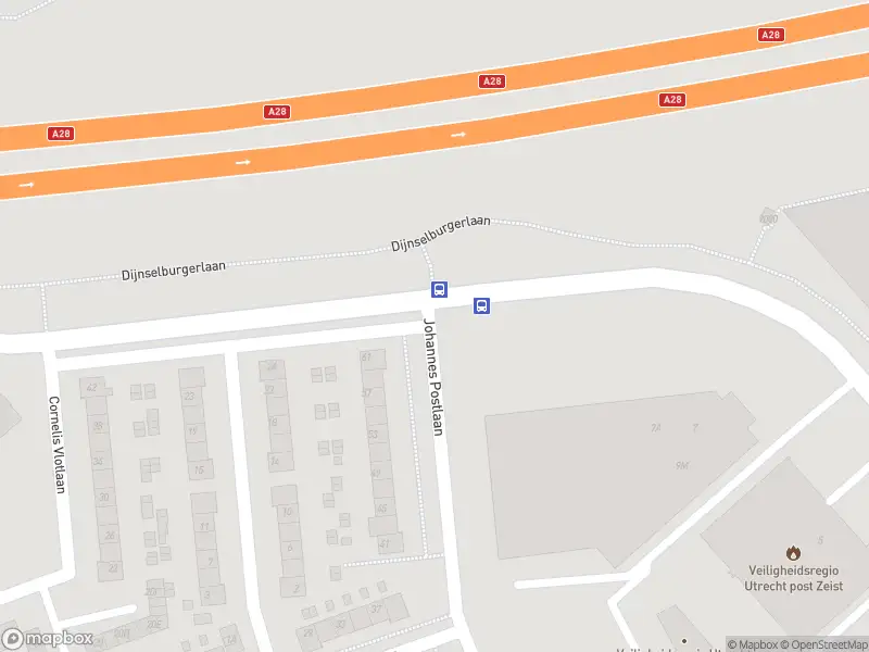 Brandweer met gepaste spoed naar de Vrijheidsplein in Zeist