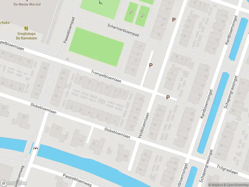 Politie naar de Trompetbloemlaan in Vleuten