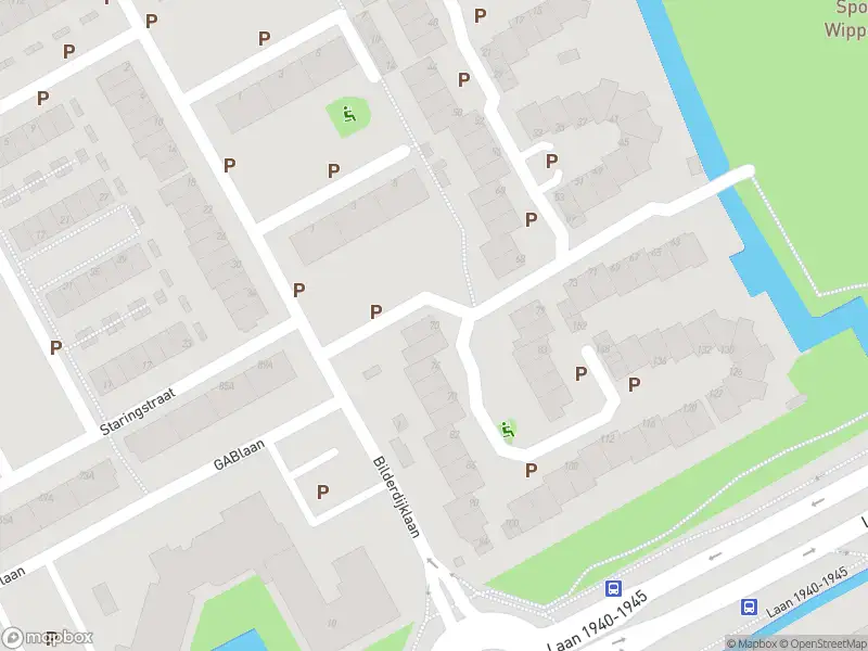 Ambulance met gepaste spoed naar de Wipperspark in Maassluis