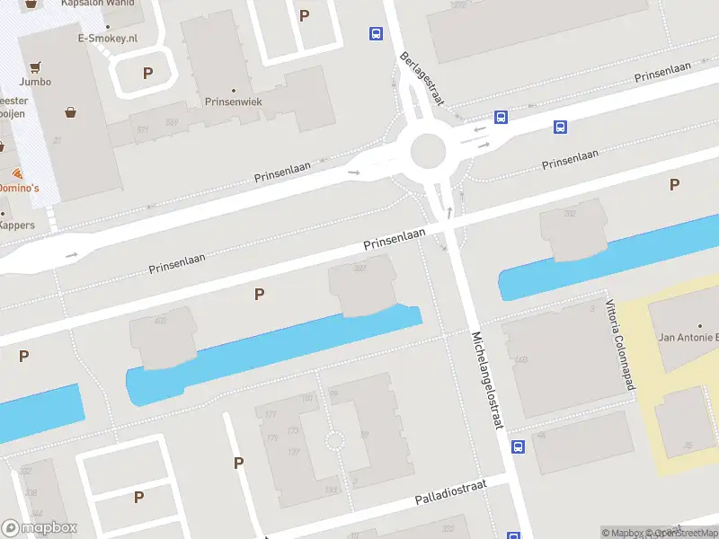 Ambulance met gepaste spoed naar de Prinsenlaan in Rotterdam