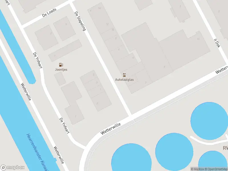 Brandweer met grote spoed naar de De Stapeling in Heerenveen vanwege voertuigbrand