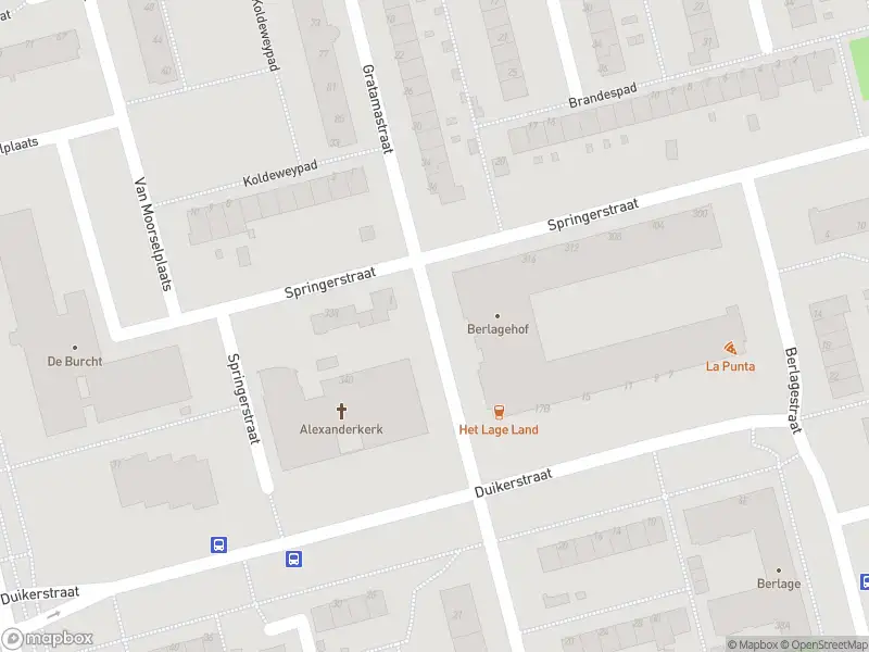 Ambulance met grote spoed naar de Hanrathstraat in Rotterdam