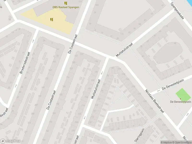 Ambulance met gepaste spoed naar de Multatulistraat in Rotterdam