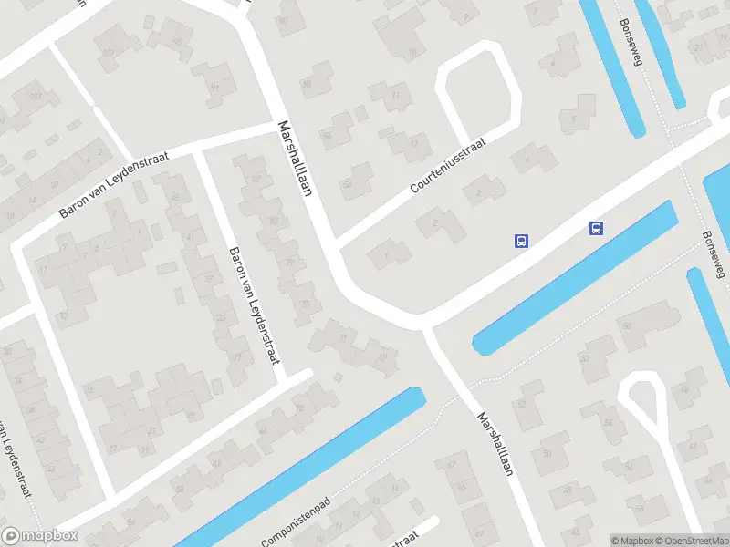 Ambulance met gepaste spoed naar de Marshalllaan in Hellevoetsluis