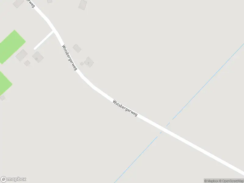 Brandweer met grote spoed naar de Wolsbergerweg in Voorthuizen vanwege gebouwbrand