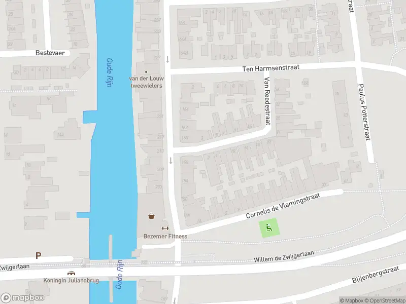 Ambulance met grote spoed naar de Van Reedestraat in Alphen aan den Rijn