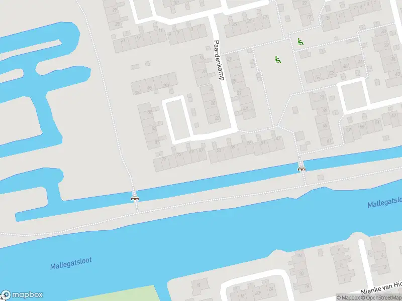 Brandweer met grote spoed naar de Paardenkampzoom in Koog aan de Zaan vanwege voertuigbrand