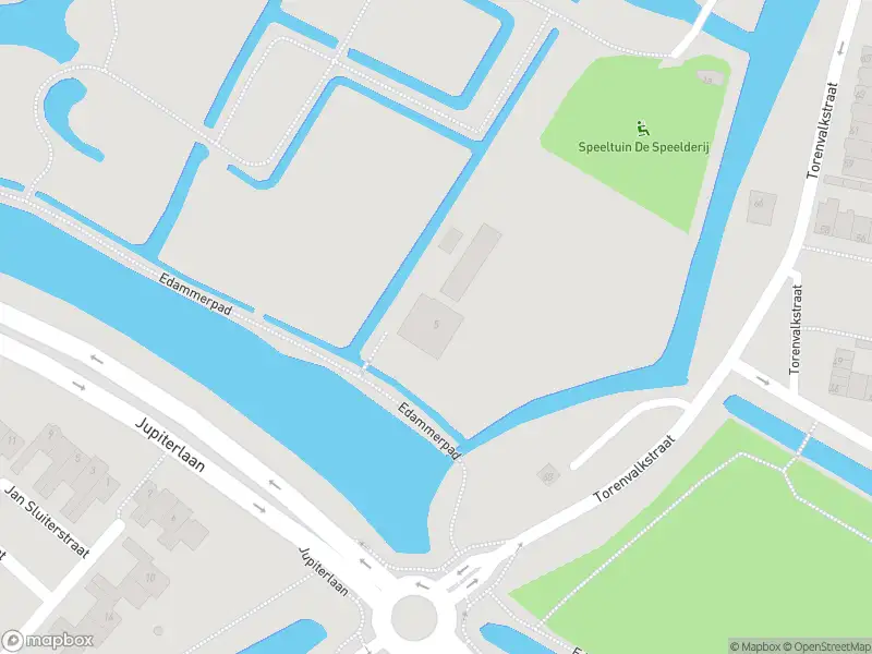 Brandweer met gepaste spoed naar de Edammerpad in Volendam