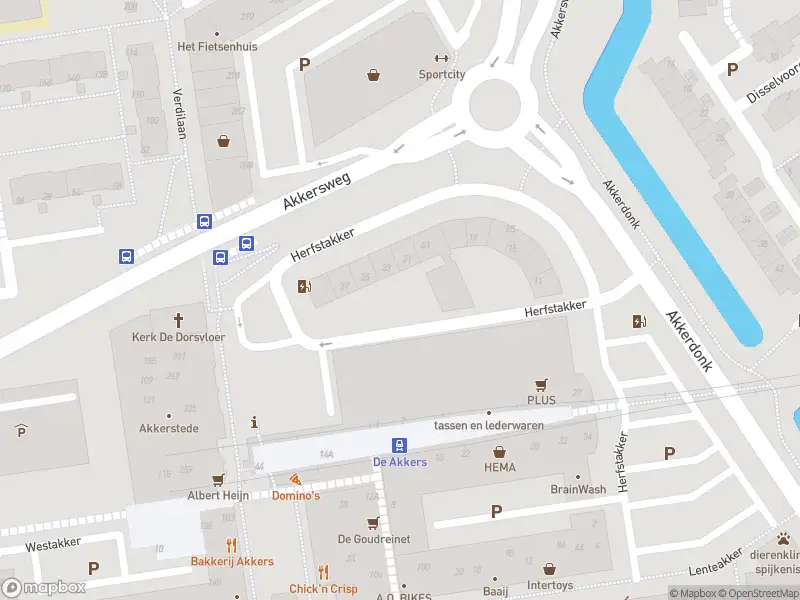 Ambulance met grote spoed naar de Zomerakker in Spijkenisse