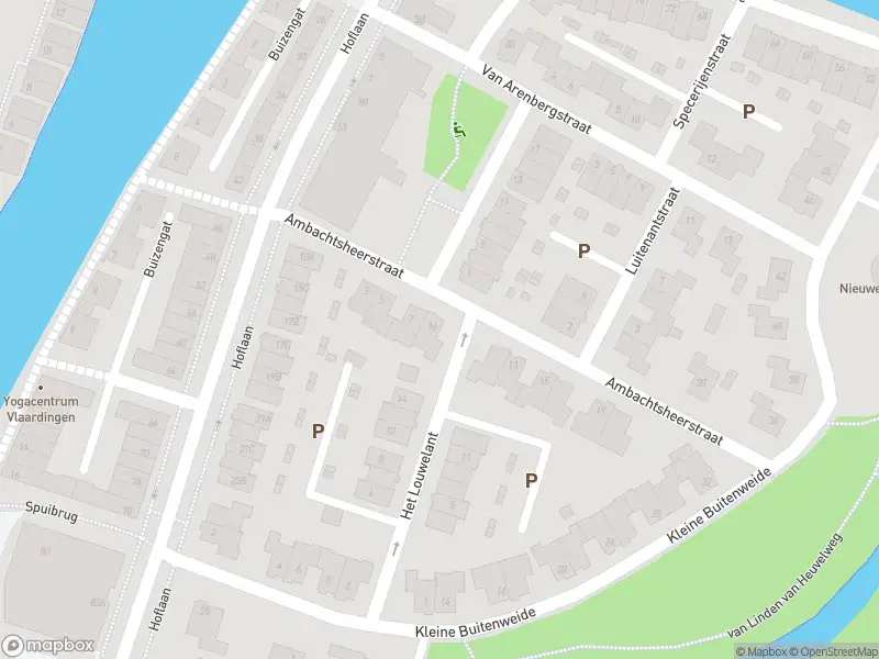 Brandweer met gepaste spoed naar de Ambachtsheerstraat in Vlaardingen