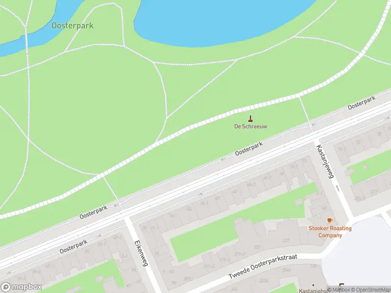 Brandweer met gepaste spoed naar de Kastanjeplein in Amsterdam