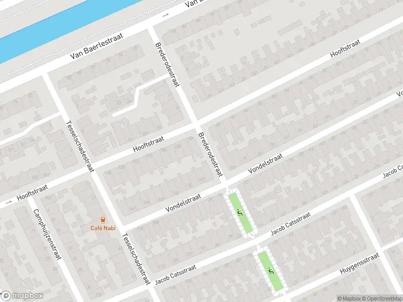 Ambulance met grote spoed naar de Brederodestraat in Dordrecht