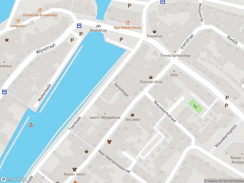 Ambulance met gepaste spoed naar de Kerksteiger in Dordrecht