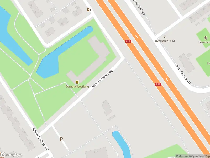 Brandweer met grote spoed naar de Willem Hedaweg in Rotterdam vanwege voertuigbrand