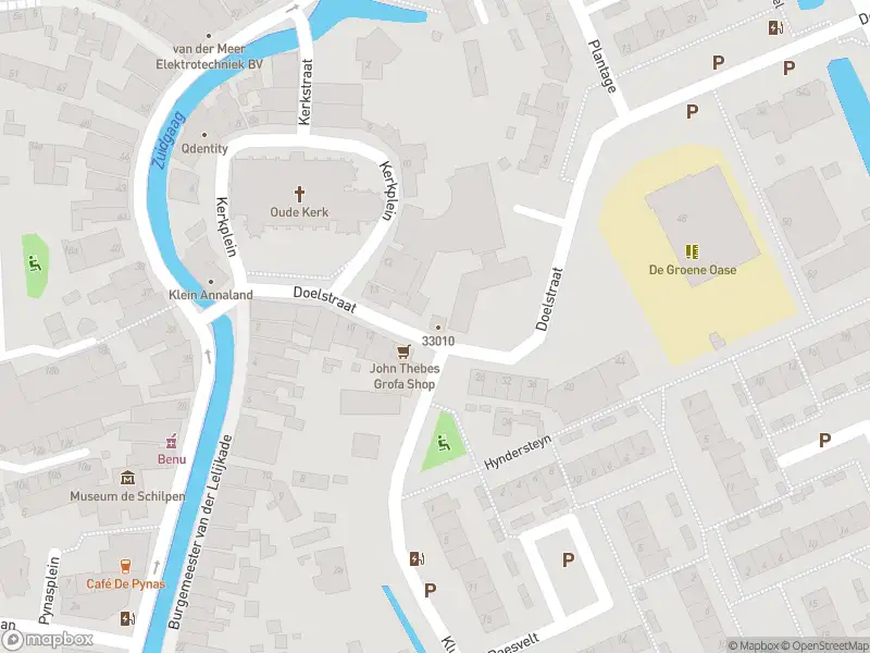 Ambulance met grote spoed naar de Doelstraat in Maasland