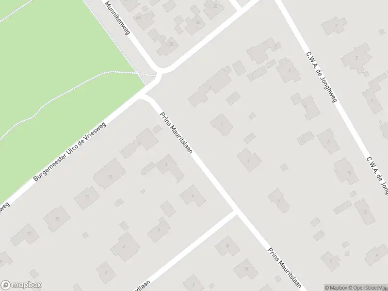 Brandweer met grote spoed naar de Prins Mauritslaan in 't Harde vanwege gebouwbrand