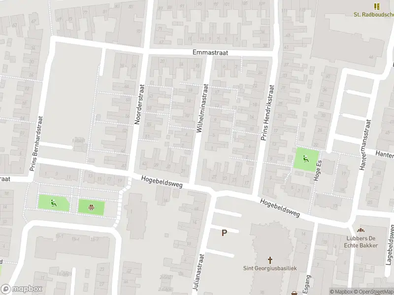 Brandweer met grote spoed naar de Wilhelminastraat in Almelo vanwege voertuigbrand