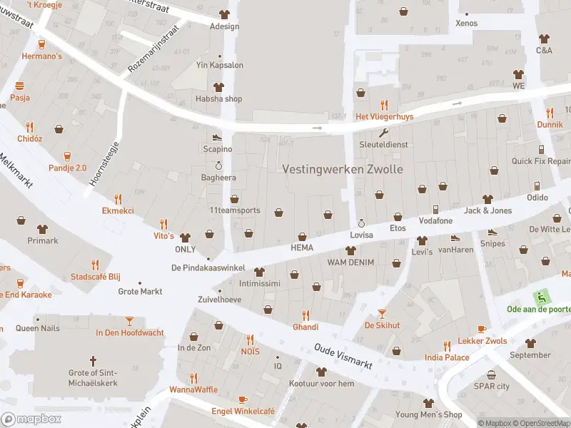 Brandweer met grote spoed naar de Grote Markt in Zwolle vanwege gebouwbrand