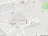 Ambulance met grote spoed naar de Stresemannplaats in Rotterdam