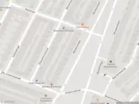 Ambulance met grote spoed naar de Mijnsherenlaan in Rotterdam