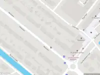 Ambulance met grote spoed naar de Molenlaan in Rotterdam