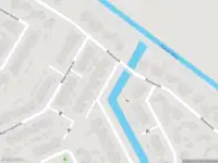 Brandweer met gepaste spoed naar de Beekweide in Renswoude vanwege voertuigbrand