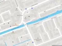 Brandweer met grote spoed naar de Meikoninginlaan in Delfgauw