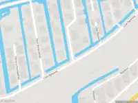 Ambulance met gepaste spoed naar de Alexander Dubcekstraat in Rotterdam