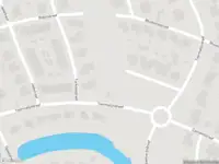 Brandweer met grote spoed naar de Agaatdreef in Emmen vanwege gebouwbrand