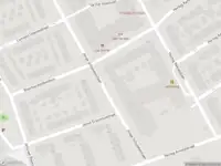 Brandweer met grote spoed naar de Graaf Waltgerlaan in Tiel vanwege voertuigbrand