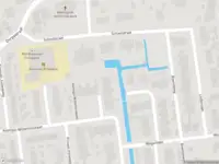 Brandweer met grote spoed naar de Koningin Julianaweg in Oud-Alblas vanwege gebouwbrand