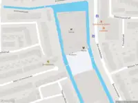 Brandweer met grote spoed naar de Leonardo da Vinciplein in Haarlem vanwege een buitenbrand