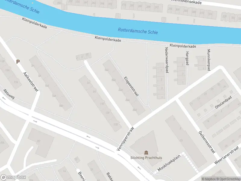 Ambulance met gepaste spoed naar de Eskampstraat in Rotterdam