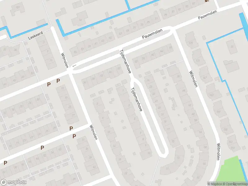 Ambulance met grote spoed naar de Tijdemanhove in Delfgauw