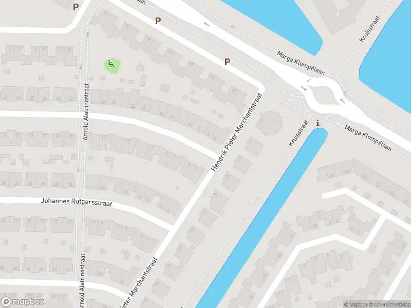 Brandweer met grote spoed naar de Mr. Jacob Anton Schorerstraat in Arnhem