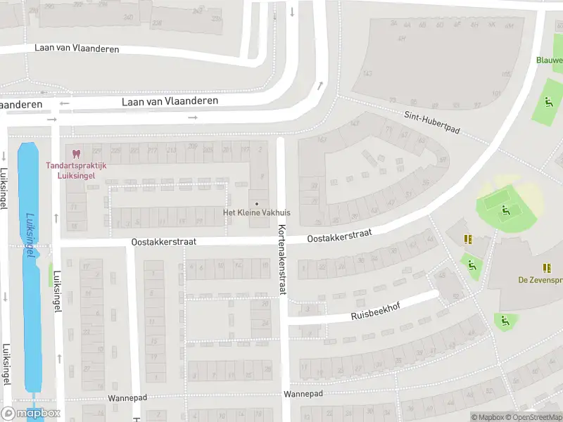 Ambulance met grote spoed naar de Kortenakenstraat in Amsterdam