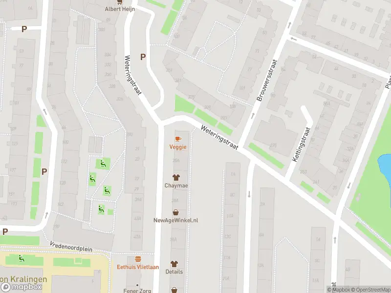 Ambulance met grote spoed naar de Weteringstraat in Rotterdam