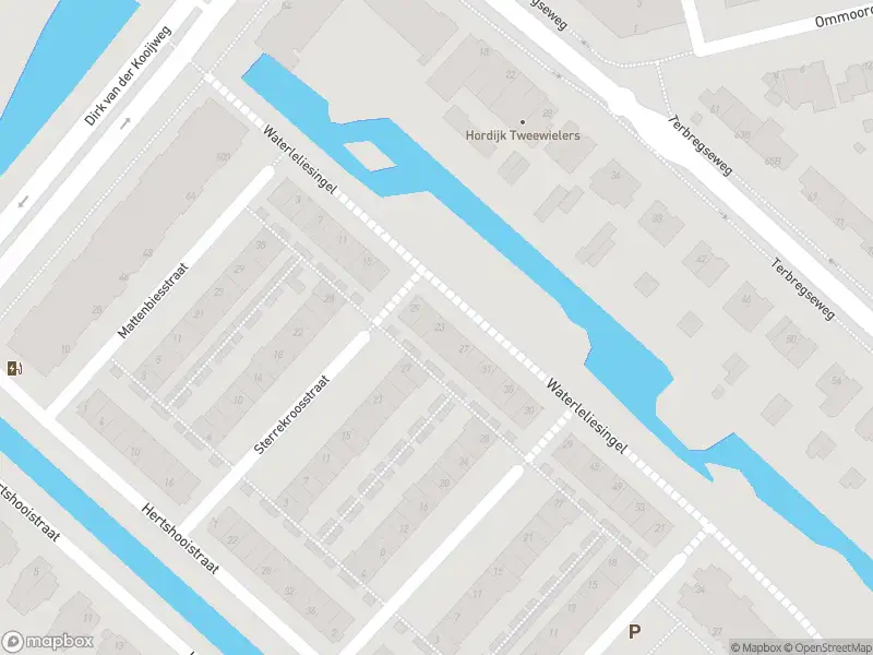 Ambulance met gepaste spoed naar de Waterleliesingel in Rotterdam