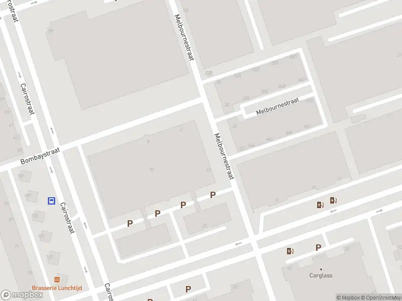 Ambulance met grote spoed naar de Melbournestraat in Rotterdam