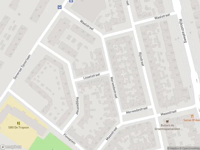 Ambulance met gepaste spoed naar de IJsselstraat in Haarlem