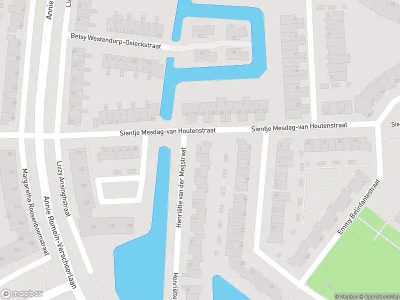 Ambulance met gepaste spoed naar de Henriëtte van der Meijstraat in Spijkenisse