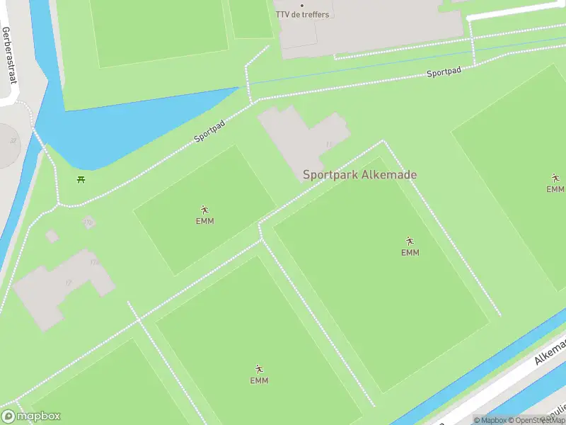 Ambulance met gepaste spoed naar de Sportpad in Roelofarendsveen